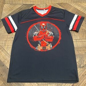 Marvel Black and Red Deadpool Graphic Tee